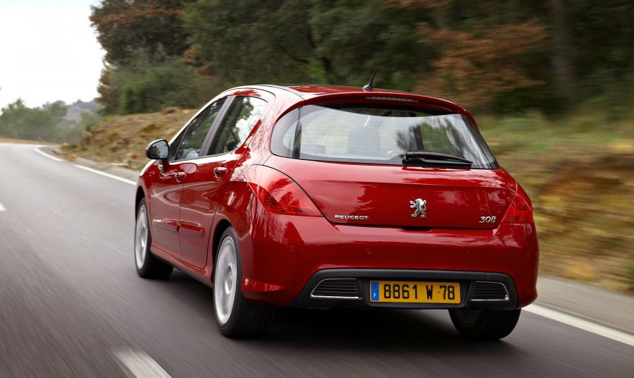  Peugeot 308 GT THP 175 2008 года  (фото 11 из 63)